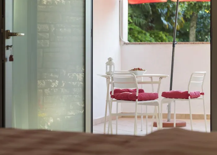 アパート Urban ポレッチ