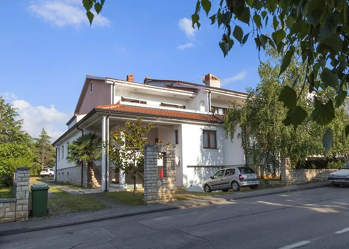 アパート Urban *